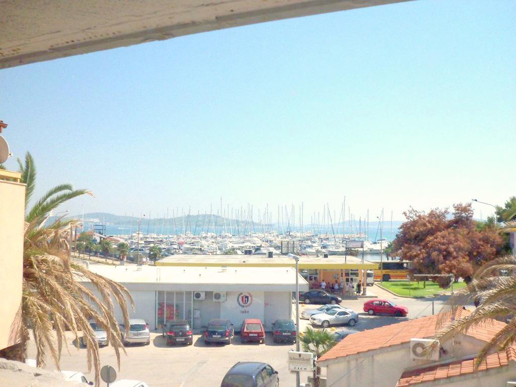 Apartment Center Marija Vodice Exterior foto