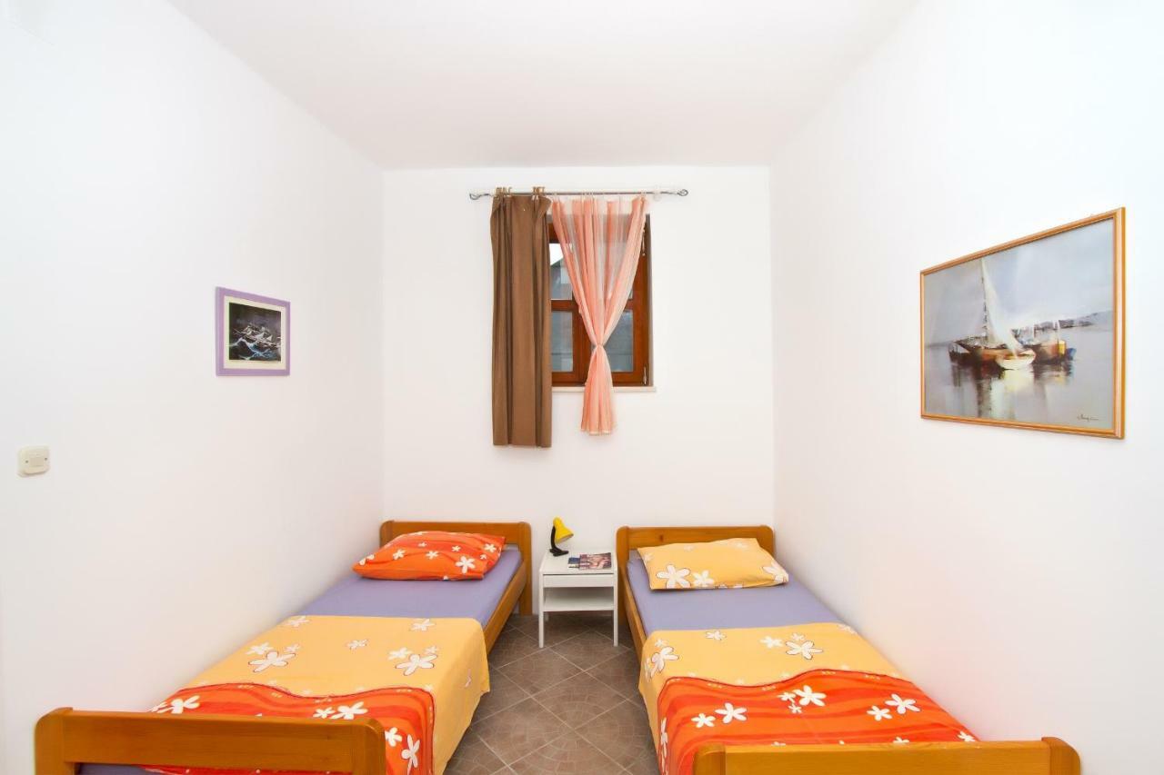 Apartment Center Marija Vodice Exterior foto