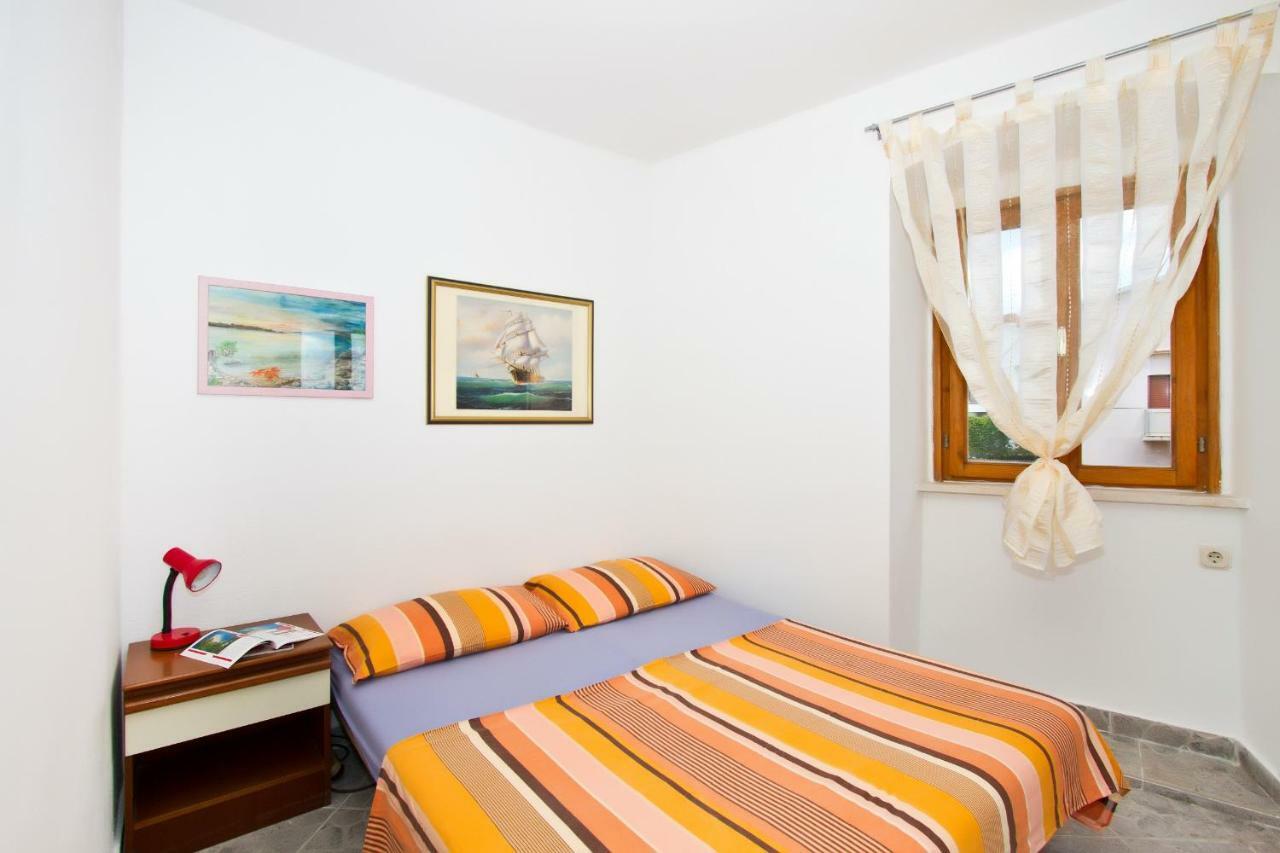 Apartment Center Marija Vodice Exterior foto